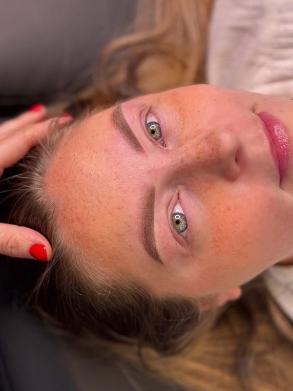 Facetune_26-03-2026-13-18-11